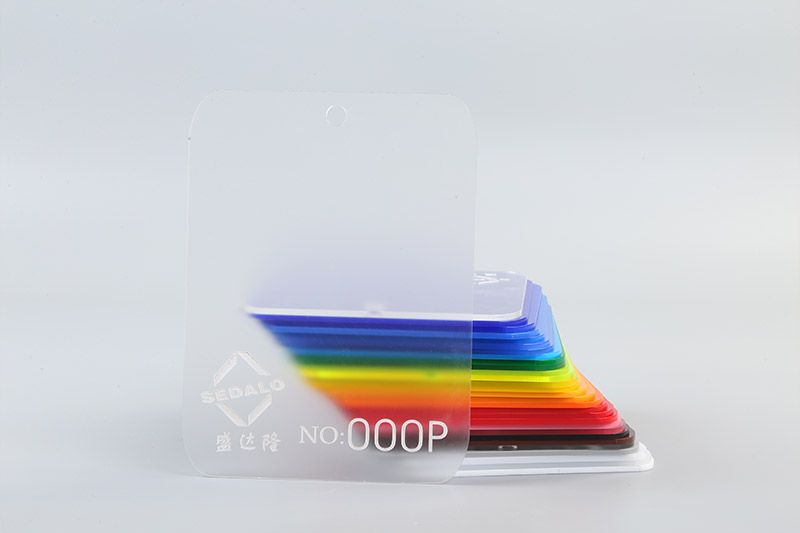 Transparent 000P